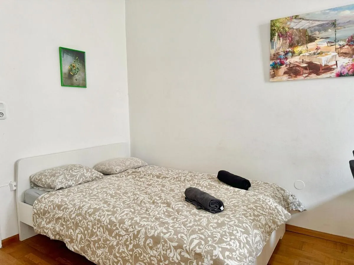 Stylish Flat In Heart Of Vienna 아파트 0*,